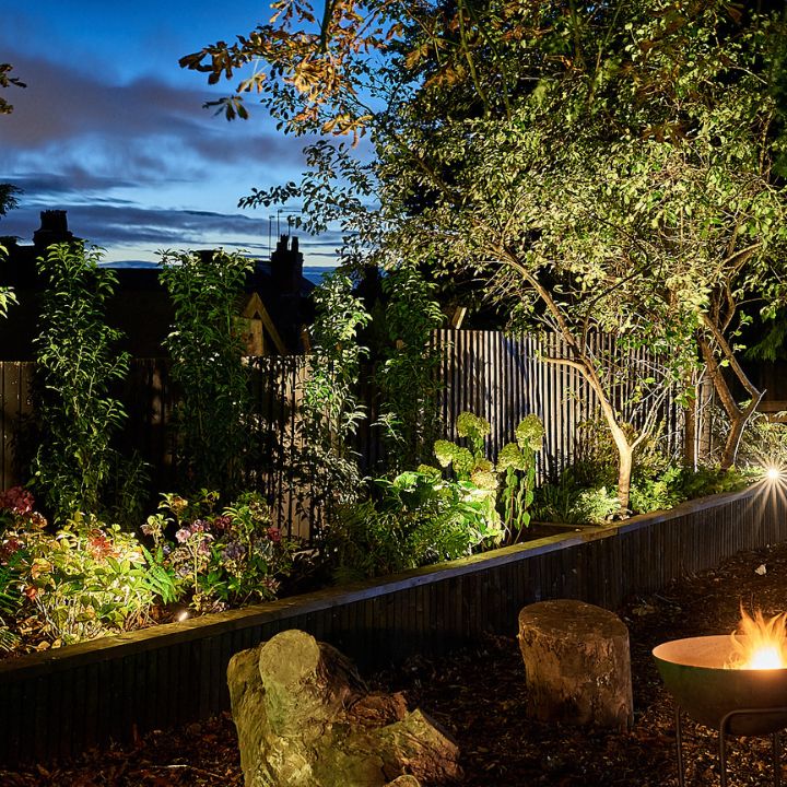 Outdoor Lighting services, quality garden and landscape lighting that works.